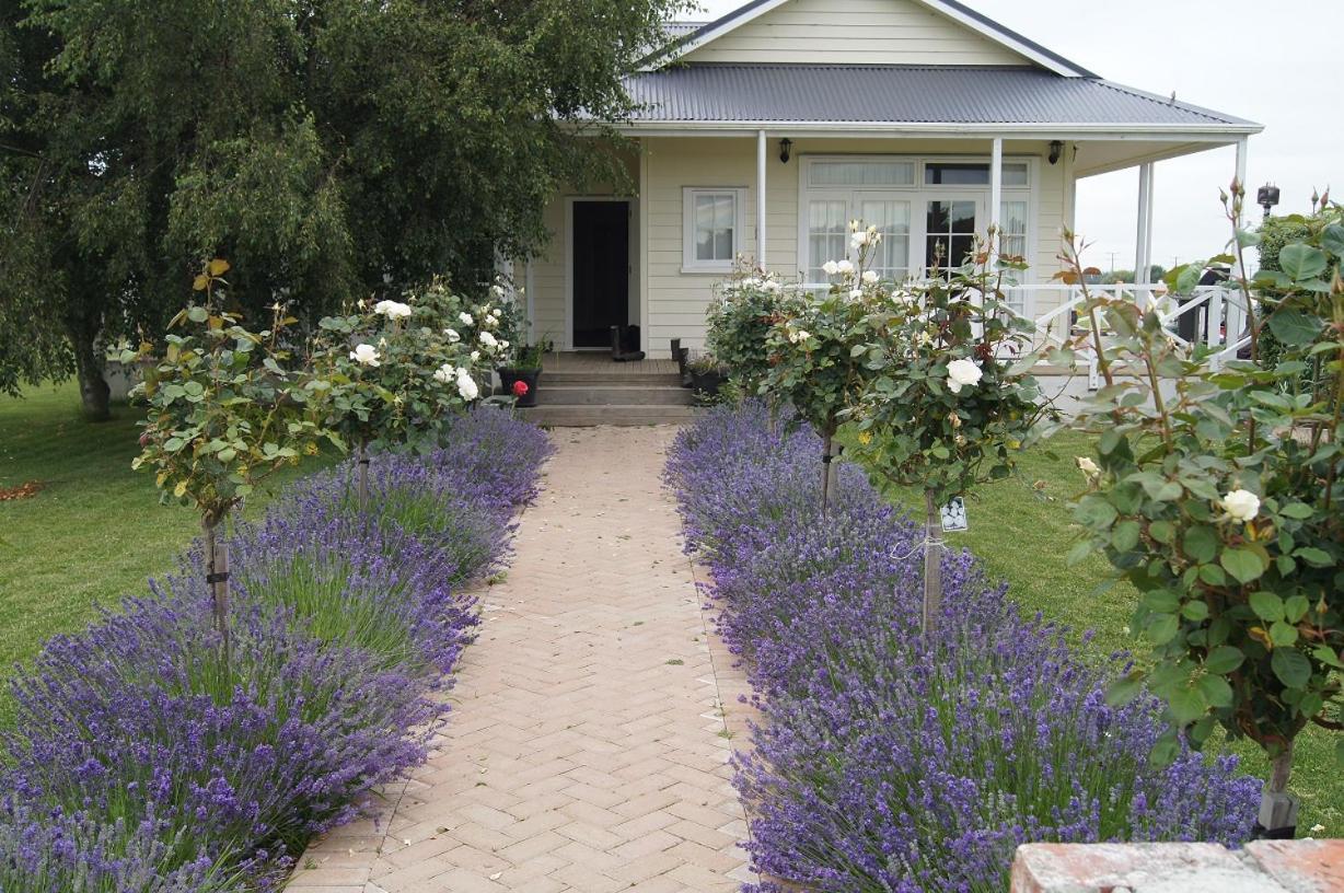 Oliver'S Farmstay Temuka Ngoại thất bức ảnh